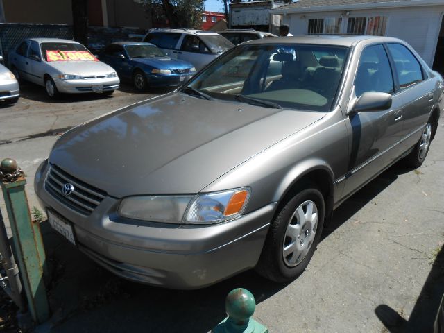 Toyota Camry 1999 photo 4