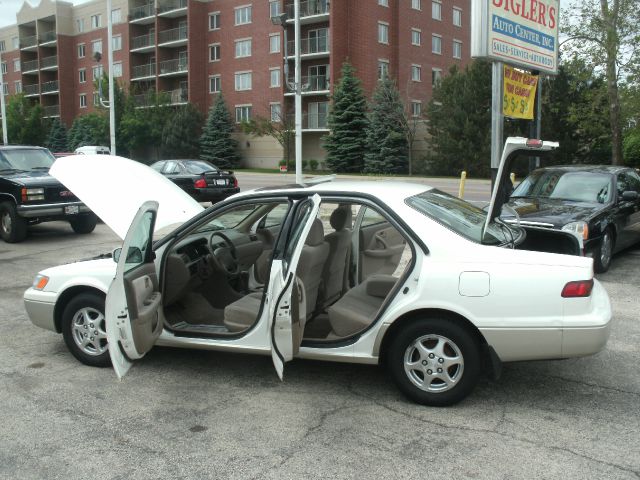 Toyota Camry 1999 photo 20