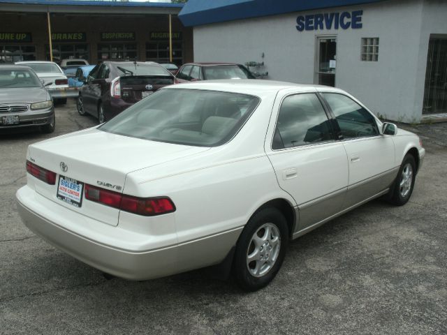 Toyota Camry 1999 photo 30