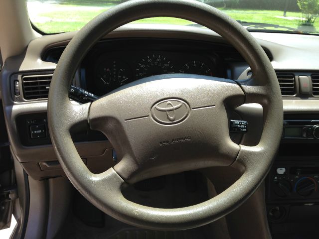 Toyota Camry 1999 photo 1