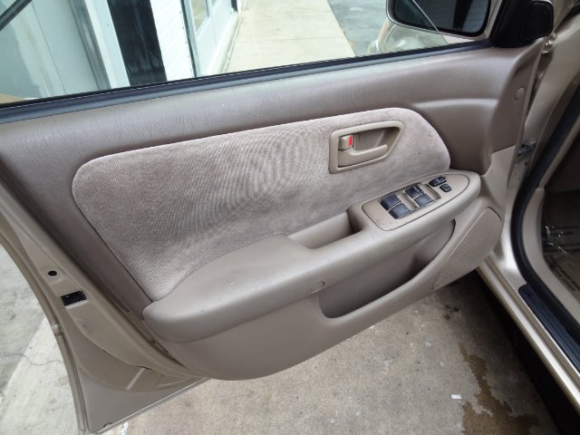 Toyota Camry 1999 photo 2