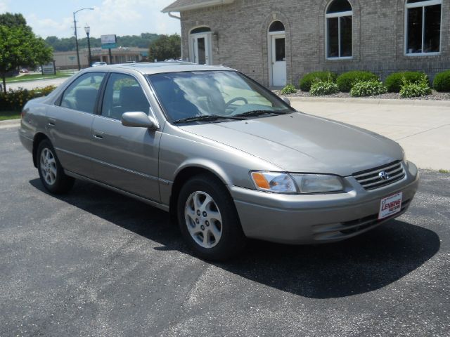 Toyota Camry 1999 photo 3