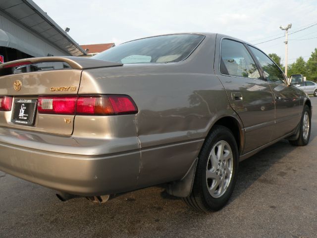 Toyota Camry 1999 photo 11