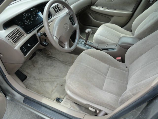 Toyota Camry 2000 photo 2