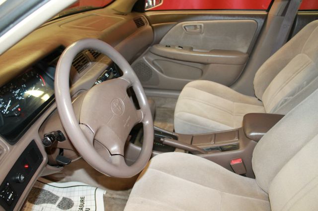 Toyota Camry 2000 photo 21