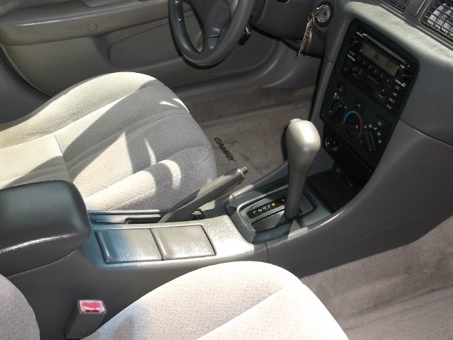 Toyota Camry 2000 photo 3