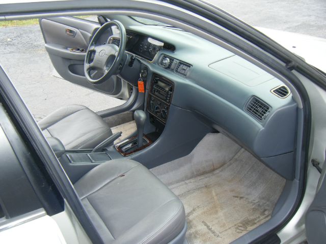 Toyota Camry 2000 photo 6