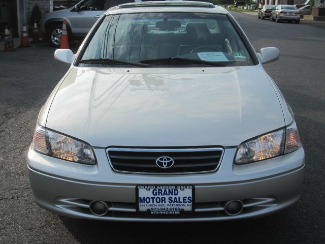 Toyota Camry 2000 photo 3