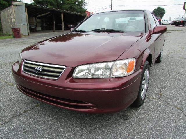 Toyota Camry 2000 photo 2