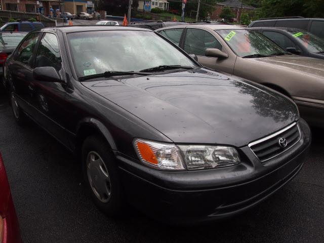 Toyota Camry 2000 photo 10