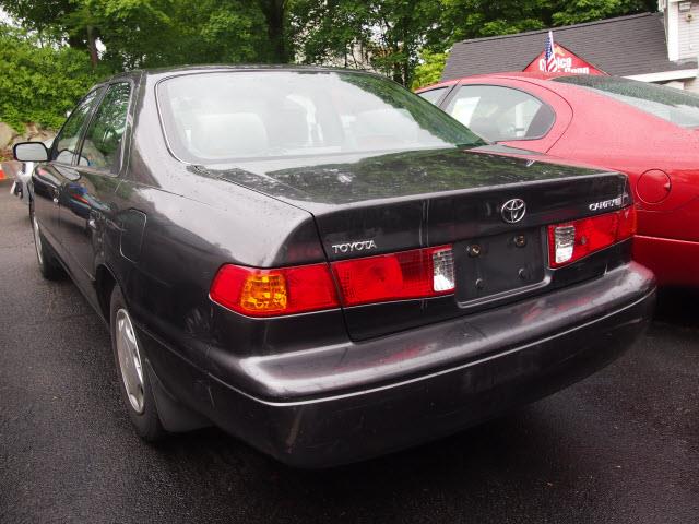 Toyota Camry 2000 photo 11