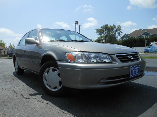 Toyota Camry 2000 photo 4