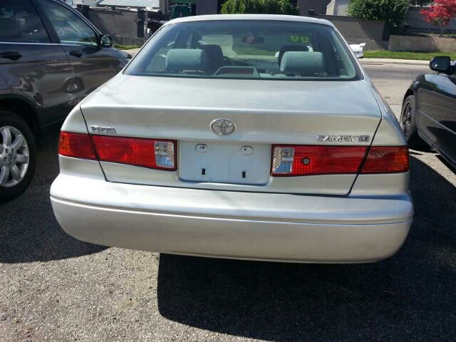 Toyota Camry 2000 photo 7