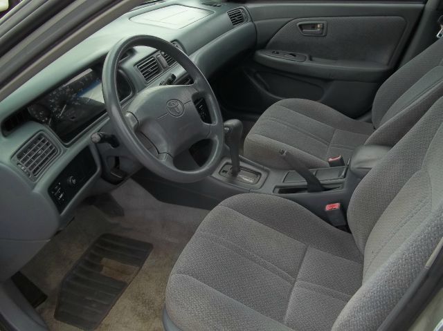 Toyota Camry 2000 photo 3