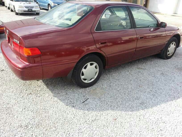 Toyota Camry 2000 photo 16