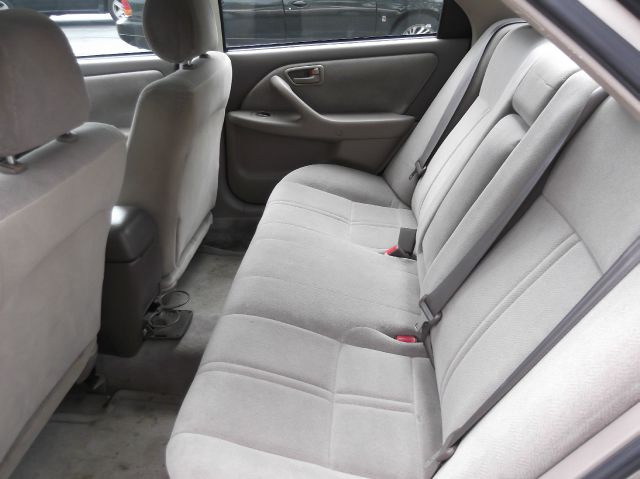 Toyota Camry 2000 photo 3