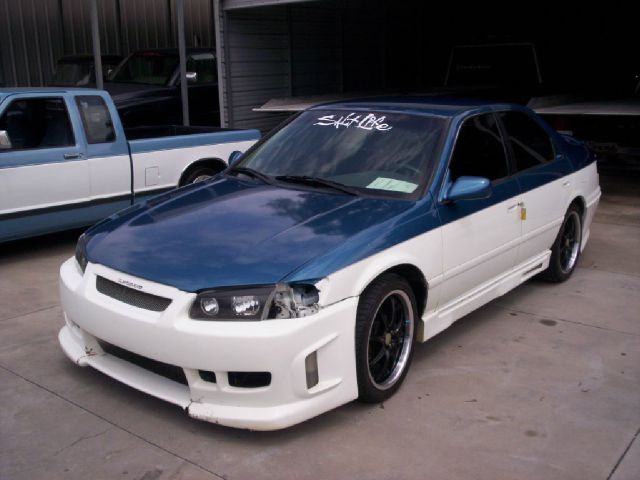 Toyota Camry 2000 photo 3