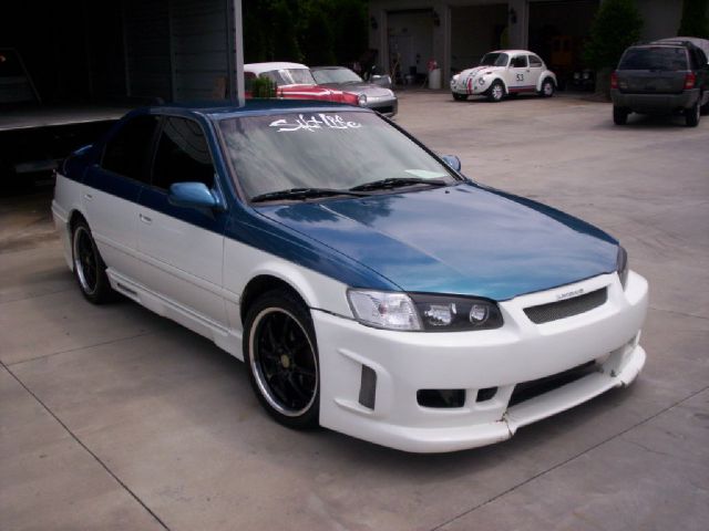 Toyota Camry 2000 photo 4