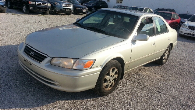 Toyota Camry 2000 photo 3