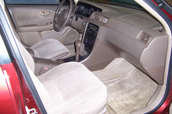 Toyota Camry 2000 photo 4