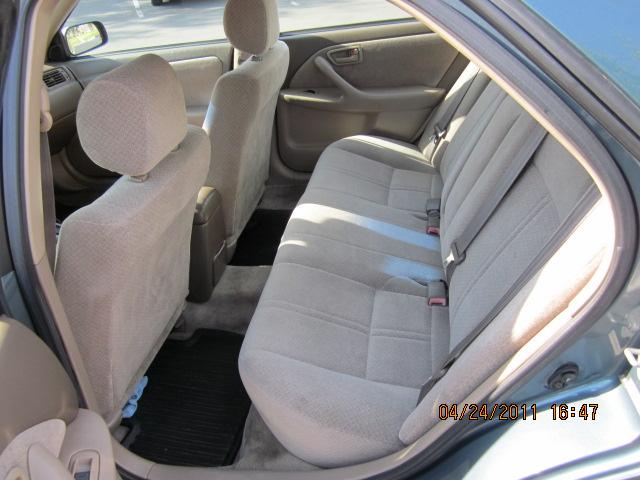 Toyota Camry 2000 photo 4