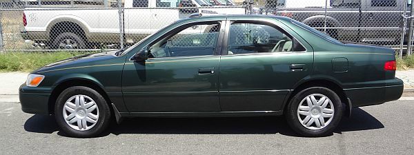 Toyota Camry 2000 photo 8