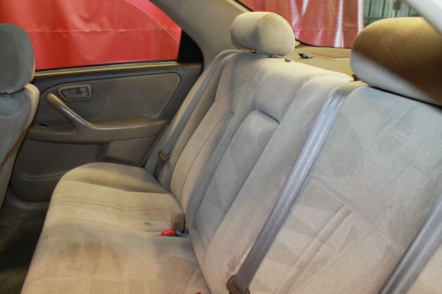 Toyota Camry 2000 photo 15