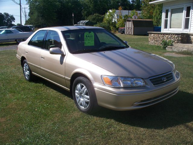 Toyota Camry 2000 photo 3