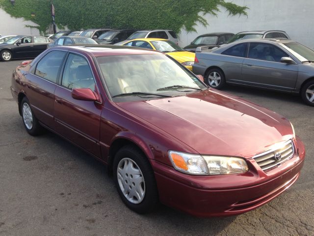 Toyota Camry 2000 photo 10