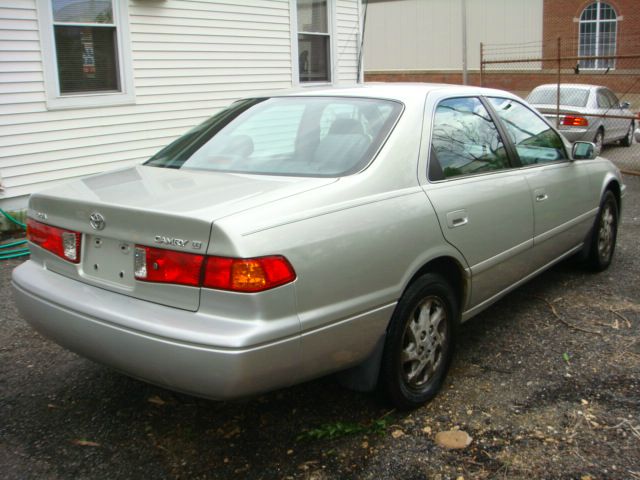 Toyota Camry Ext. Cab 6.5-ft. Bed 4WD Sedan