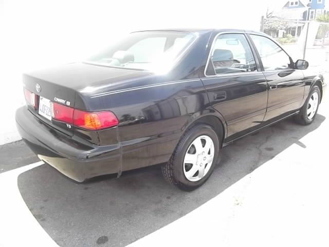 Toyota Camry 2000 photo 17