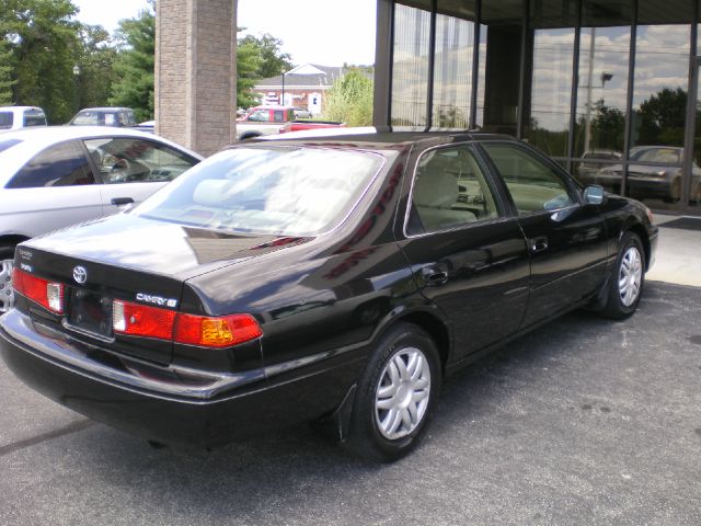 Toyota Camry 2001 photo 1