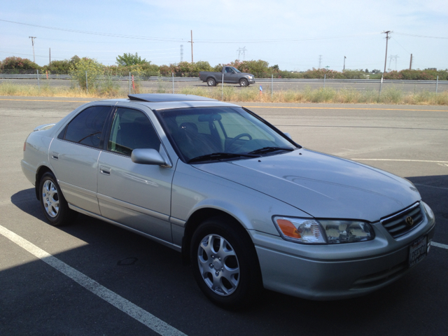 Toyota Camry 2001 photo 2