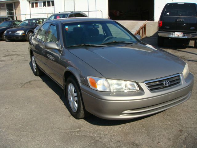 Toyota Camry 2001 photo 1