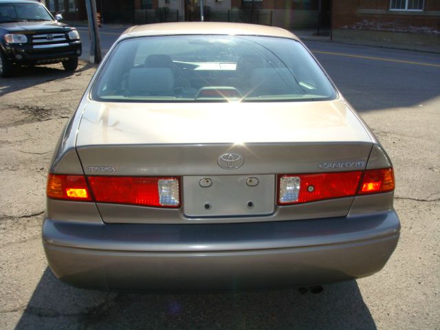 Toyota Camry 2001 photo 3