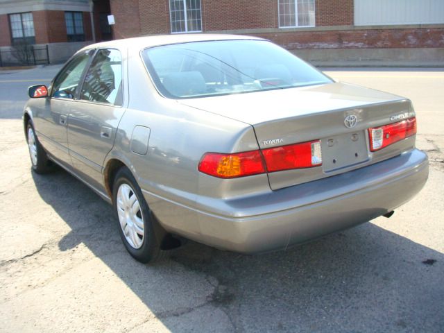 Toyota Camry 2001 photo 6