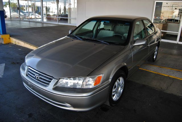 Toyota Camry 2001 photo 4