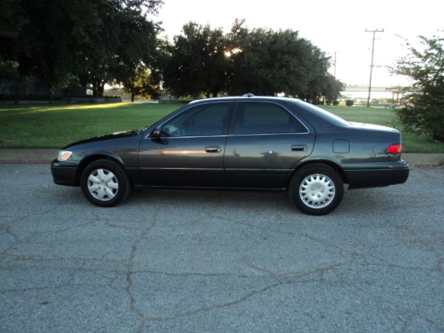 Toyota Camry 2001 photo 4