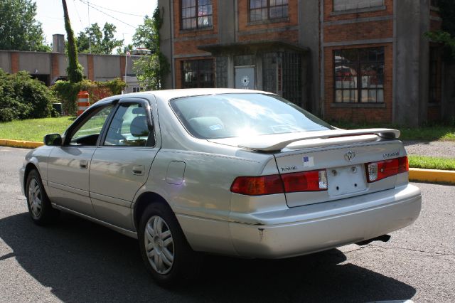 Toyota Camry 2001 photo 3