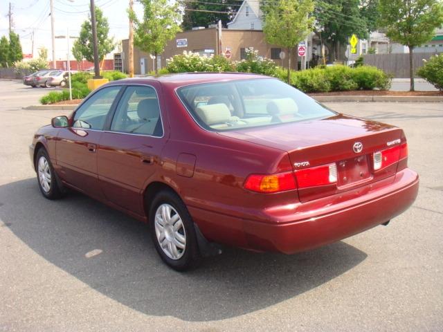 Toyota Camry 2001 photo 2