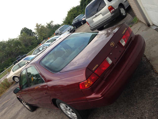 Toyota Camry 2001 photo 2