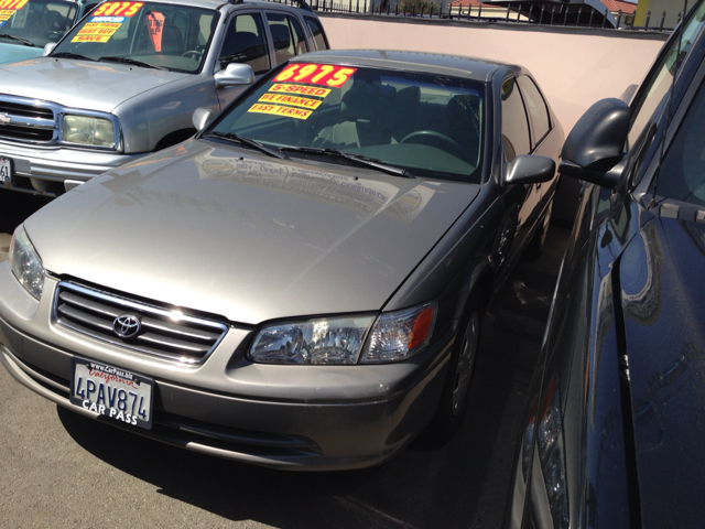 Toyota Camry 2001 photo 3