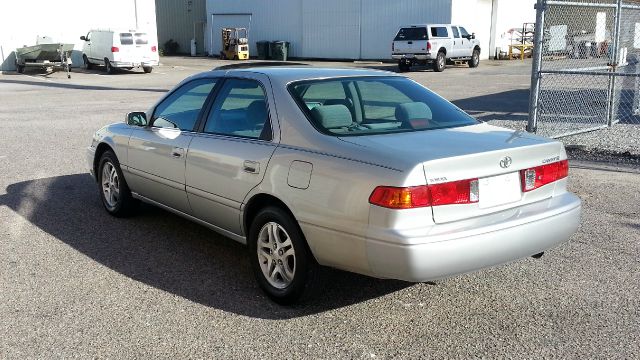 Toyota Camry 2001 photo 2