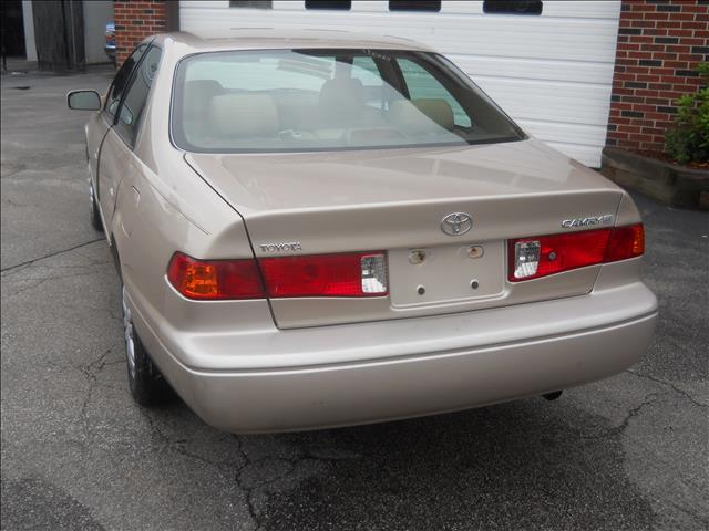 Toyota Camry 2001 photo 2