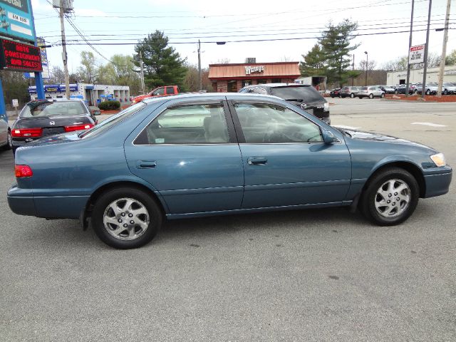 Toyota Camry 2001 photo 4