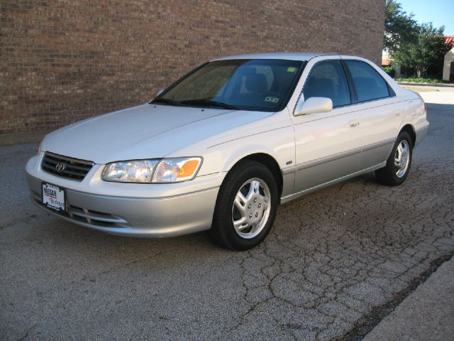 Toyota Camry 2001 photo 3