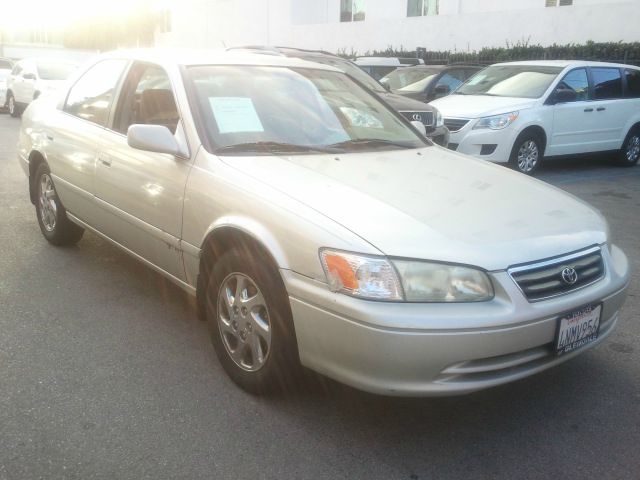 Toyota Camry 2001 photo 3