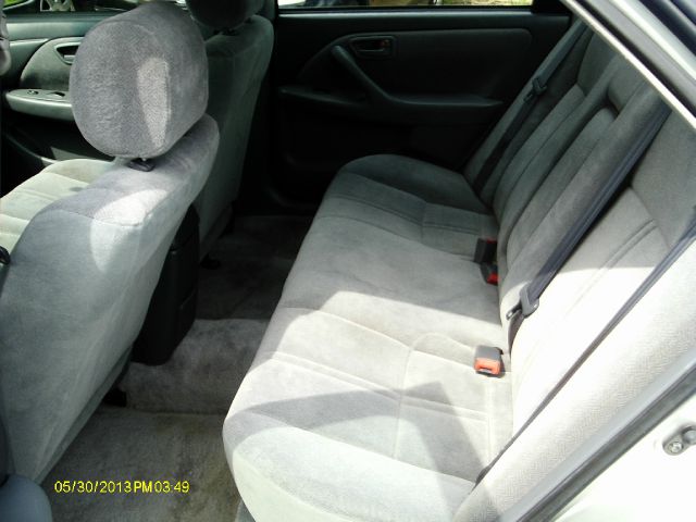 Toyota Camry SEL Sport Utility 4D Sedan