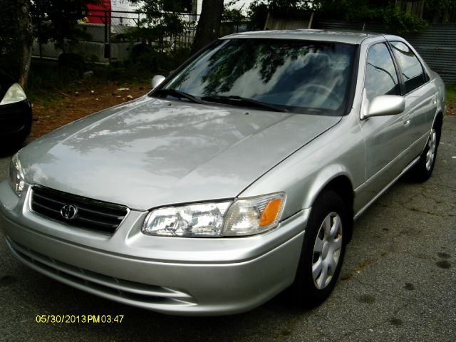 Toyota Camry 2001 photo 1