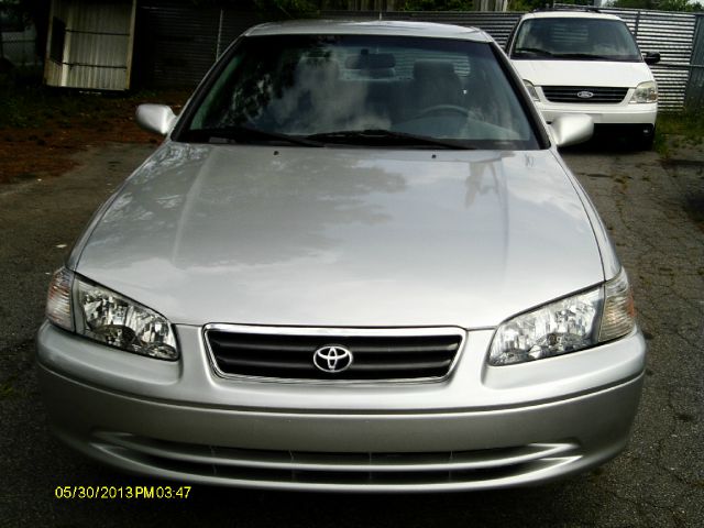 Toyota Camry 2001 photo 2